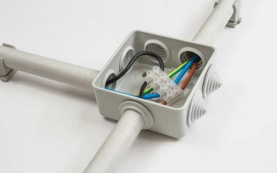 Consejos prácticos para prevenir cortocircuitos en las canalizaciones eléctricas.