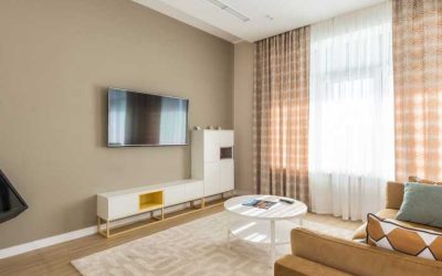 Cómo combinar la iluminación artificial y natural para crear un ambiente agradable y acogedor