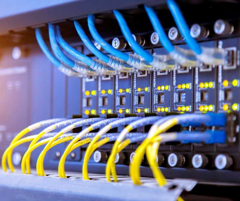 MOAMAD (6) red de voz y datos